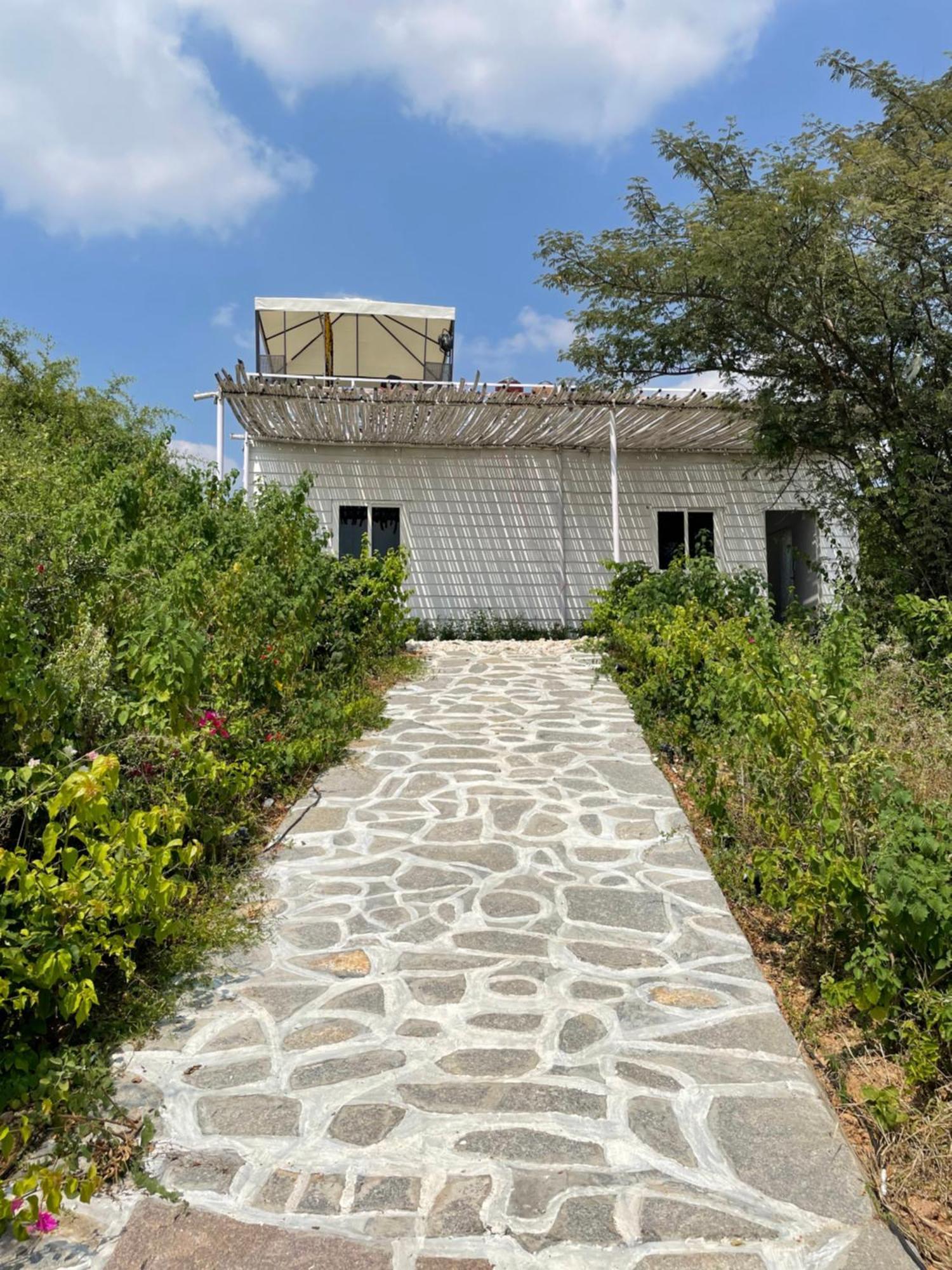 Rustic Vogue Otel Shamirpet Dış mekan fotoğraf